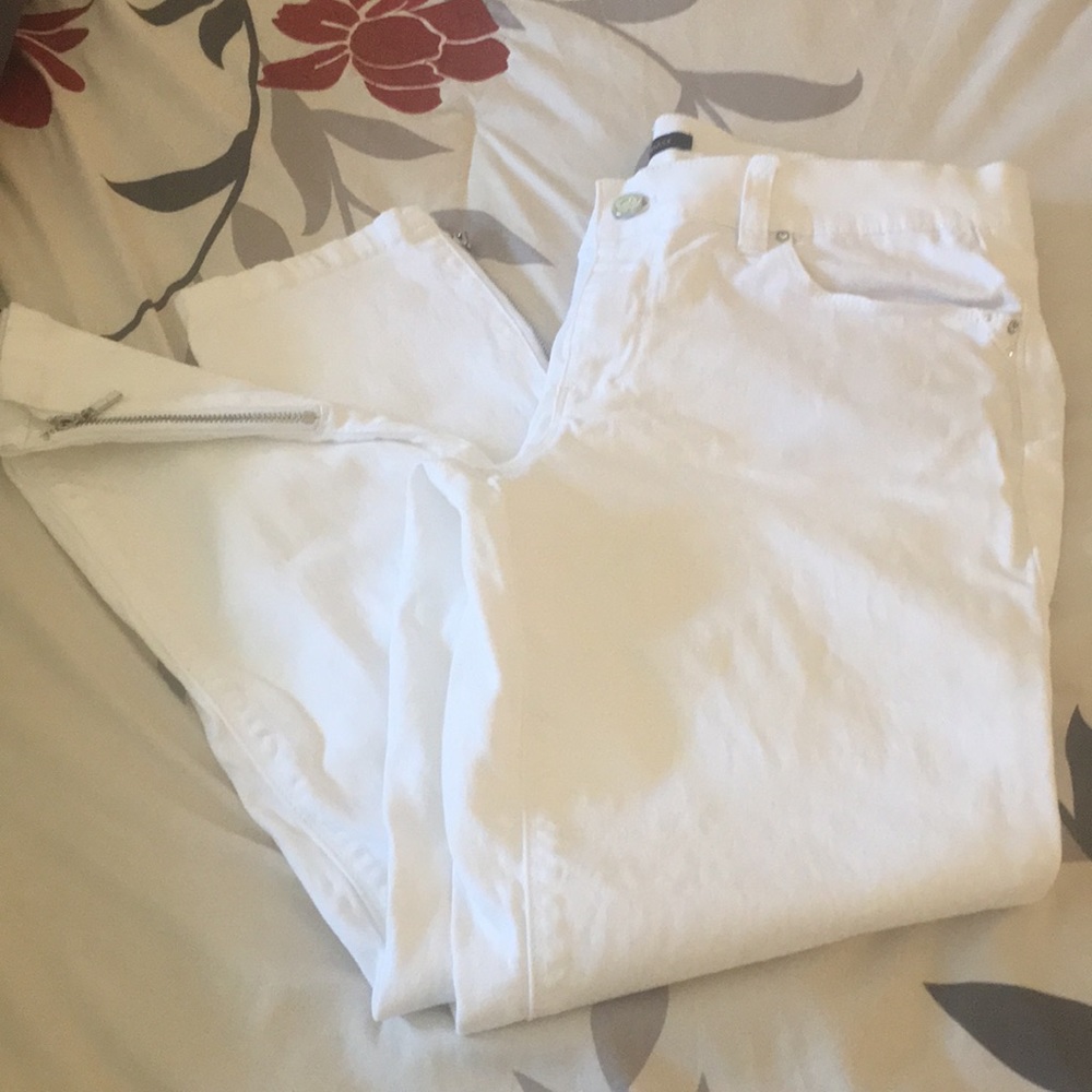 White House Black Market Skimmer skinny Jeans